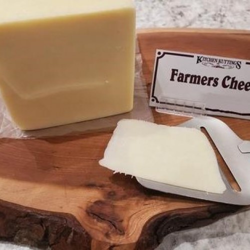 Fresh Cut Farmers Cheese - per lb Fresh Cut Farmers Cheese - per lb